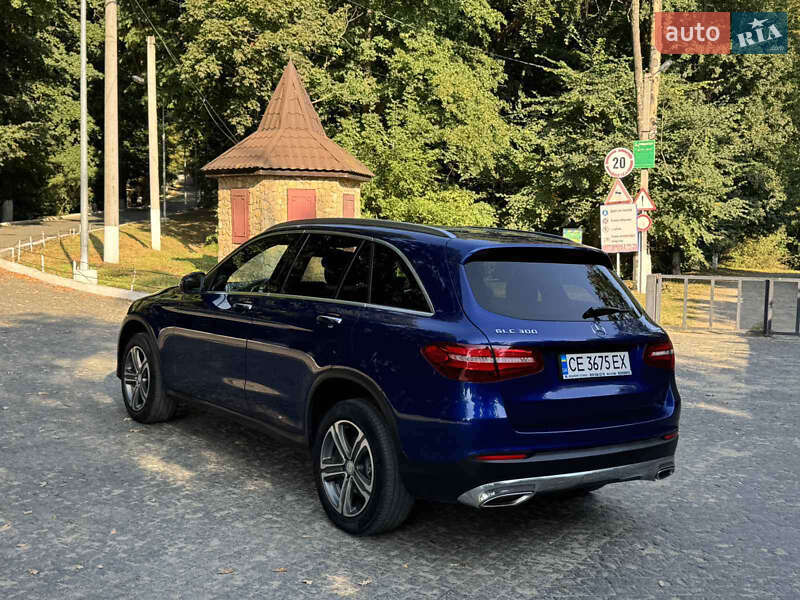 Внедорожник / Кроссовер Mercedes-Benz GLC-Class 2017 в Кицмани