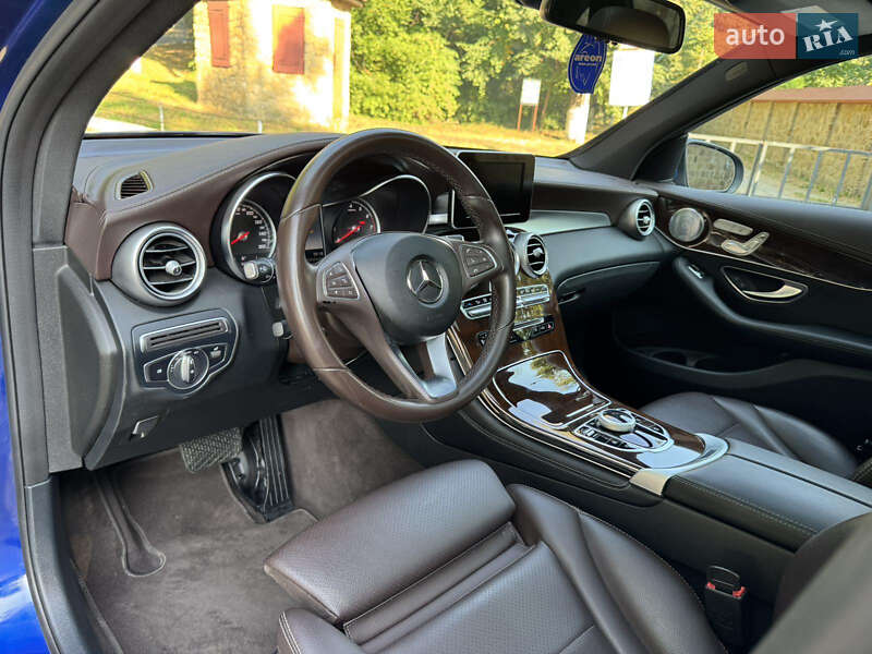 Внедорожник / Кроссовер Mercedes-Benz GLC-Class 2017 в Кицмани