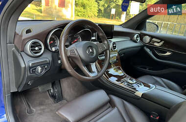 Внедорожник / Кроссовер Mercedes-Benz GLC-Class 2017 в 