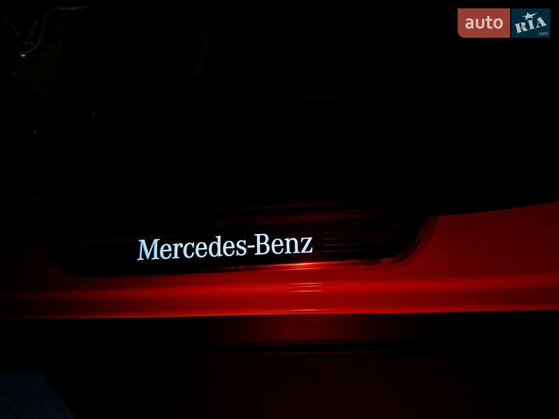 Позашляховик / Кросовер Mercedes-Benz GLC-Class 2020 в Києві