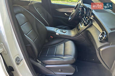 Позашляховик / Кросовер Mercedes-Benz GLC-Class 2019 в 