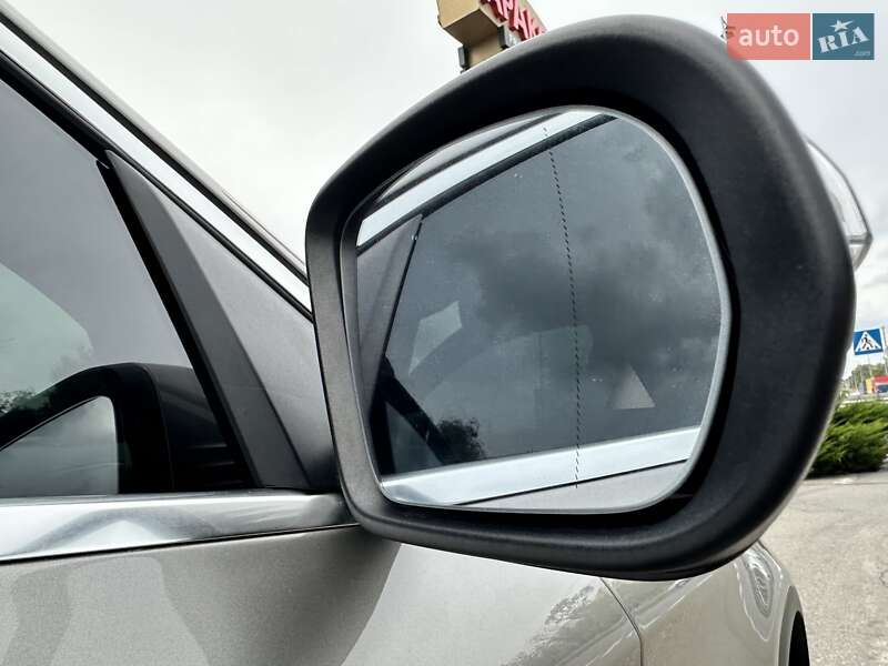 Позашляховик / Кросовер Mercedes-Benz GLC-Class 2022 в Києві