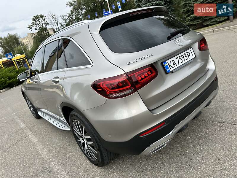 Позашляховик / Кросовер Mercedes-Benz GLC-Class 2022 в Києві