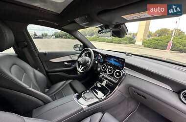 Внедорожник / Кроссовер Mercedes-Benz GLC-Class 2022 в 