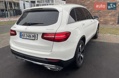 Внедорожник / Кроссовер Mercedes-Benz GLC-Class 2017 в 