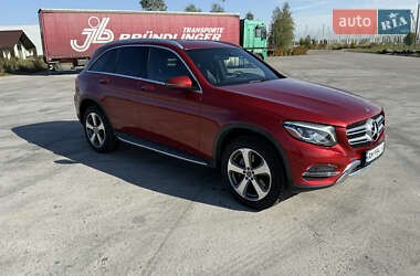 Внедорожник / Кроссовер Mercedes-Benz GLC-Class 2017 в 