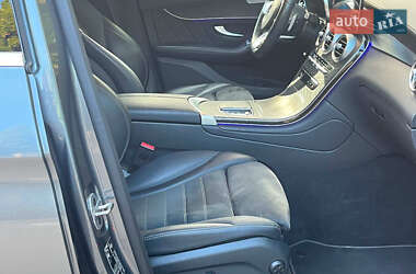 Внедорожник / Кроссовер Mercedes-Benz GLC-Class 2022 в 