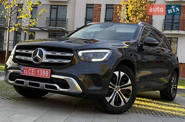 Внедорожник / Кроссовер Mercedes-Benz GLC-Class 2020 в 