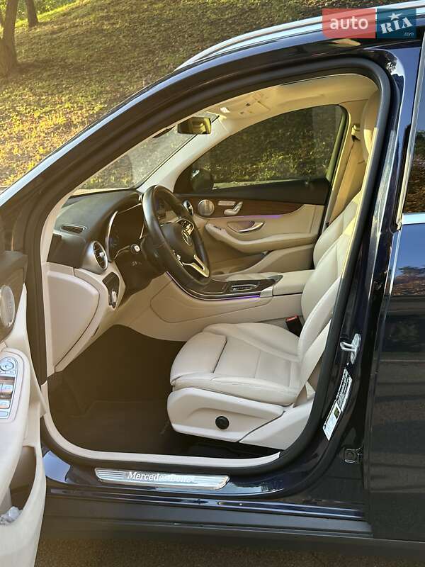 Позашляховик / Кросовер Mercedes-Benz GLC-Class 2020 в Києві