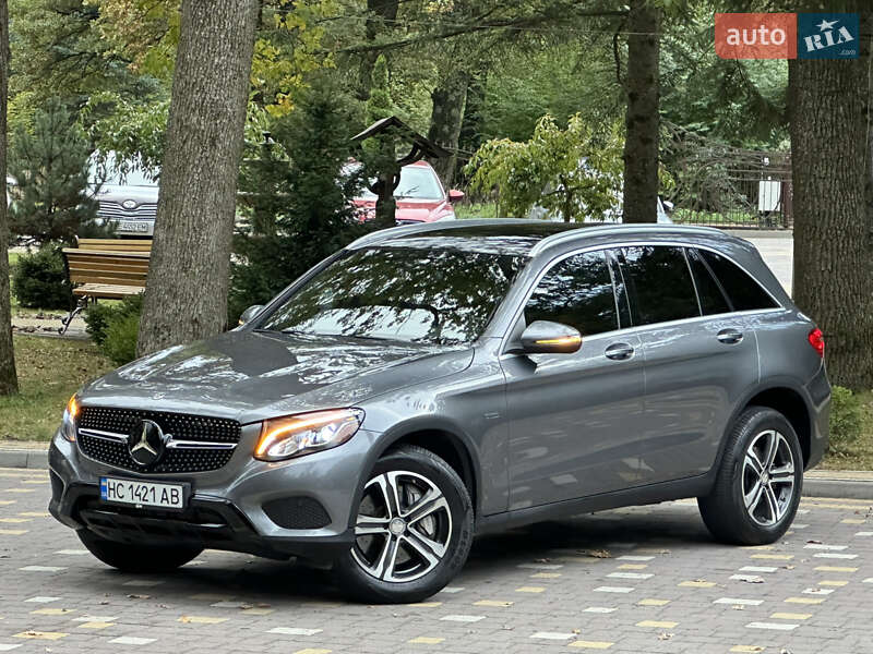 Внедорожник / Кроссовер Mercedes-Benz GLC-Class 2018 в Дрогобыче