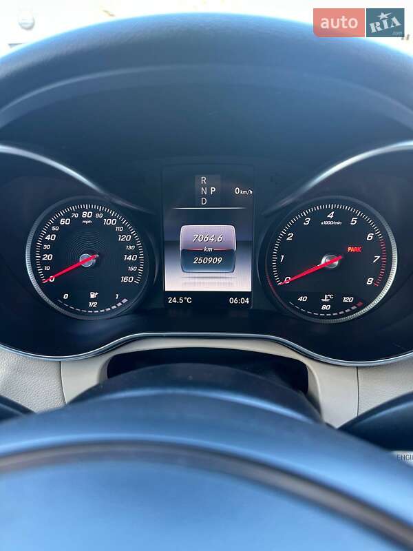 Позашляховик / Кросовер Mercedes-Benz GLC-Class 2016 в Києві