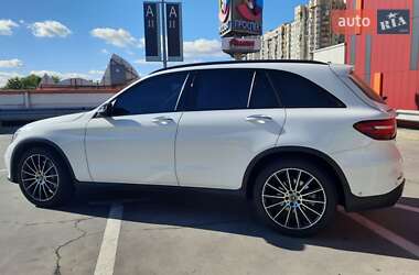 Внедорожник / Кроссовер Mercedes-Benz GLC-Class 2018 в 