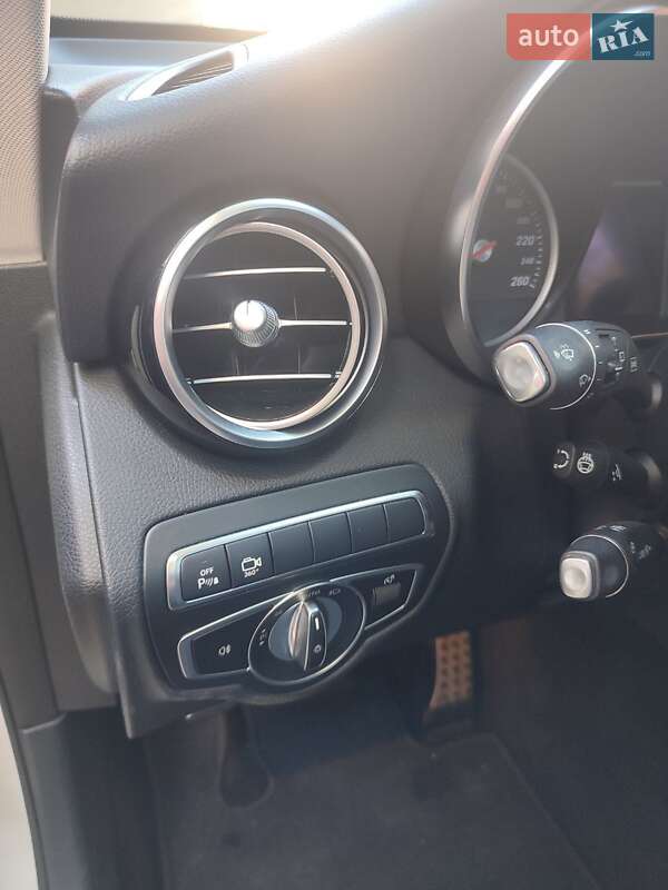 Внедорожник / Кроссовер Mercedes-Benz GLC-Class 2018 в Киеве