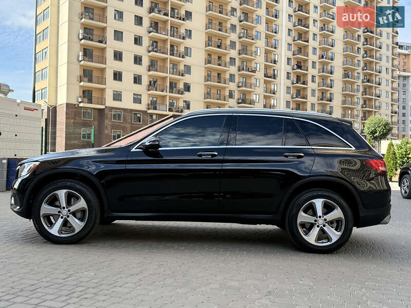 Внедорожник / Кроссовер Mercedes-Benz GLC-Class 2016 в Одессе