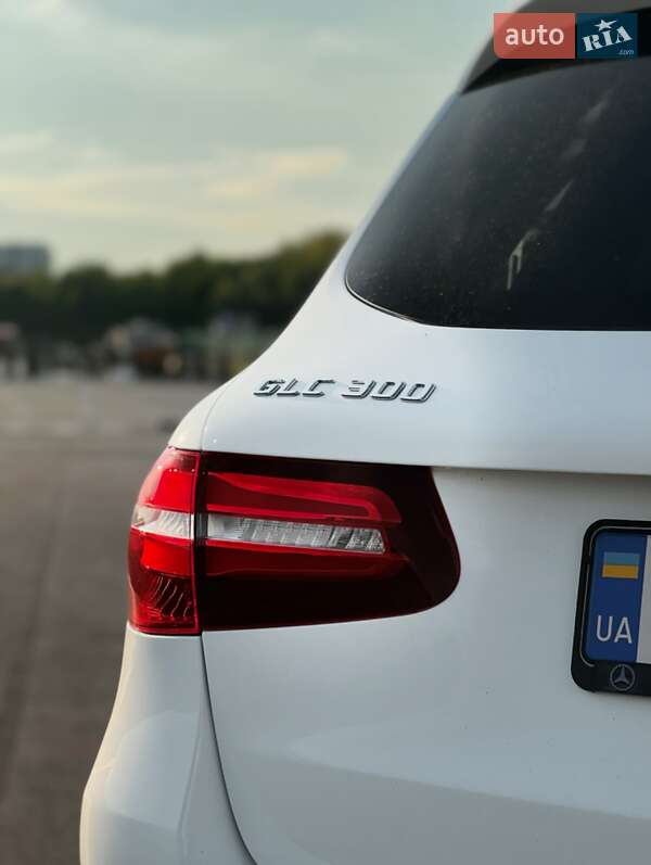 Внедорожник / Кроссовер Mercedes-Benz GLC-Class 2019 в Виннице фото 6 Внедорожник / Кроссовер Mercedes-Benz GLC-Class 2019 в Виннице