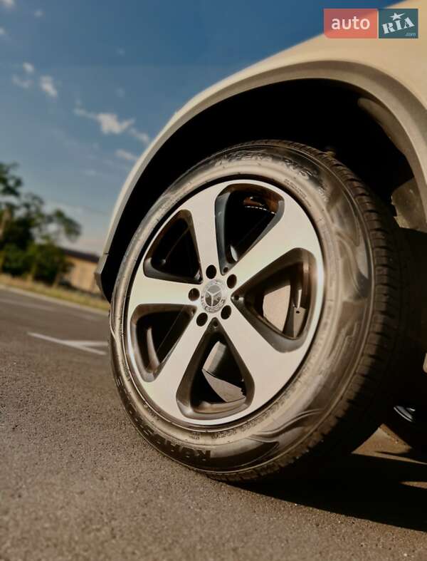 Внедорожник / Кроссовер Mercedes-Benz GLC-Class 2019 в Виннице фото 10 Внедорожник / Кроссовер Mercedes-Benz GLC-Class 2019 в Виннице