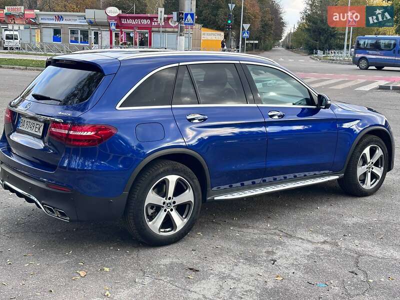 Внедорожник / Кроссовер Mercedes-Benz GLC-Class 2017 в Кропивницком