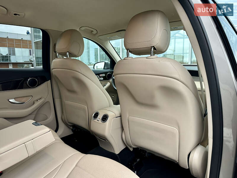 Позашляховик / Кросовер Mercedes-Benz GLC-Class 2020 в Києві фото 44 Позашляховик / Кросовер Mercedes-Benz GLC-Class 2020 в Києві