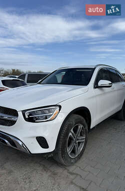 Позашляховик / Кросовер Mercedes-Benz GLC-Class 2021 в 