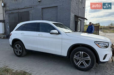 Позашляховик / Кросовер Mercedes-Benz GLC-Class 2021 в 