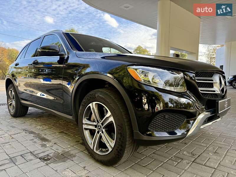 Внедорожник / Кроссовер Mercedes-Benz GLC-Class 2017 в Днепре фото 9 Внедорожник / Кроссовер Mercedes-Benz GLC-Class 2017 в Днепре