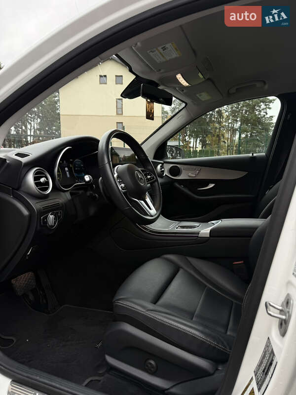 Внедорожник / Кроссовер Mercedes-Benz GLC-Class 2021 в Львове
