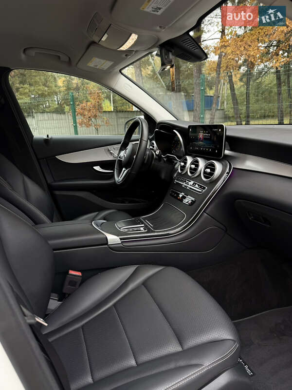 Внедорожник / Кроссовер Mercedes-Benz GLC-Class 2021 в Львове