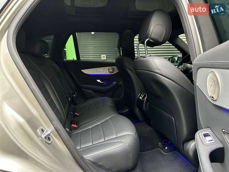 Позашляховик / Кросовер Mercedes-Benz GLC-Class 2022 в Києві фото 19 Позашляховик / Кросовер Mercedes-Benz GLC-Class 2022 в Києві