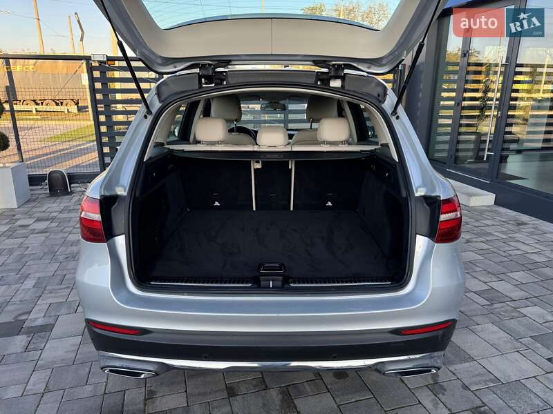 Позашляховик / Кросовер Mercedes-Benz GLC-Class 2016 в Рівному