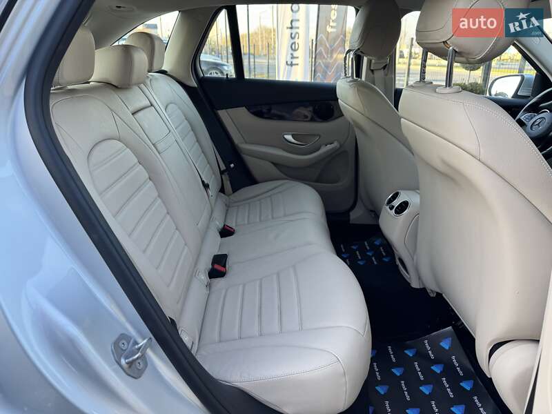 Позашляховик / Кросовер Mercedes-Benz GLC-Class 2016 в Рівному