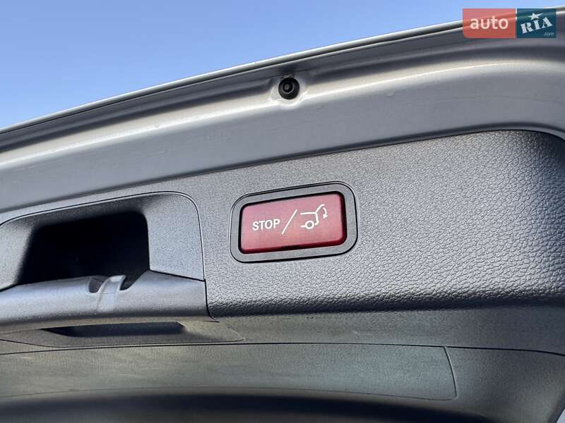 Позашляховик / Кросовер Mercedes-Benz GLC-Class 2016 в Рівному