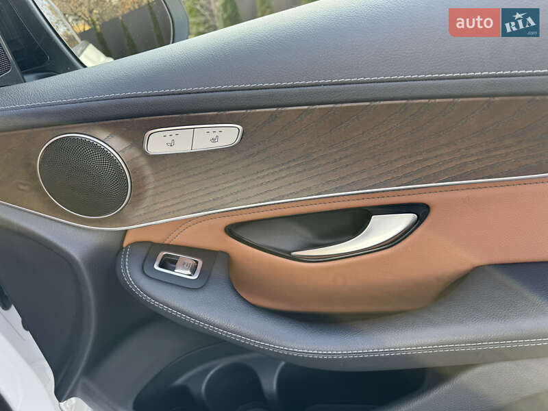 Позашляховик / Кросовер Mercedes-Benz GLC-Class 2018 в Чернівцях фото 33 Позашляховик / Кросовер Mercedes-Benz GLC-Class 2018 в Чернівцях