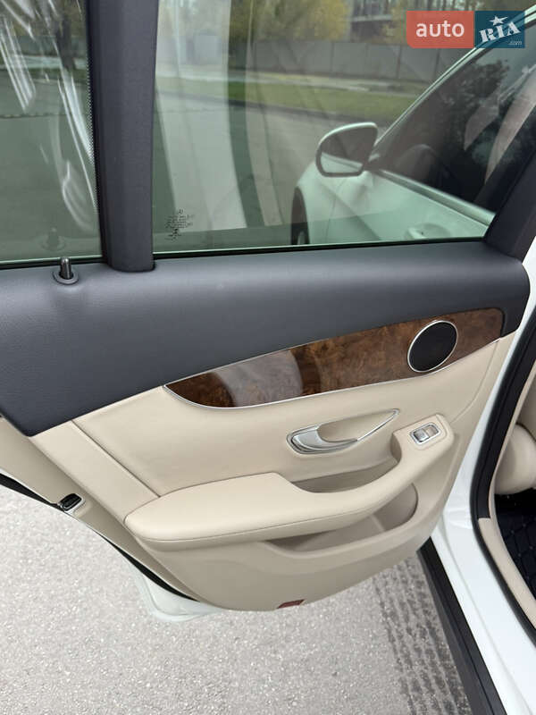 Внедорожник / Кроссовер Mercedes-Benz GLC-Class 2018 в Днепре