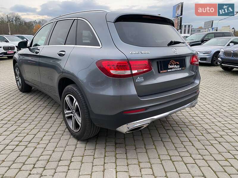 Позашляховик / Кросовер Mercedes-Benz GLC-Class 2017 в Львові фото 5 Позашляховик / Кросовер Mercedes-Benz GLC-Class 2017 в Львові