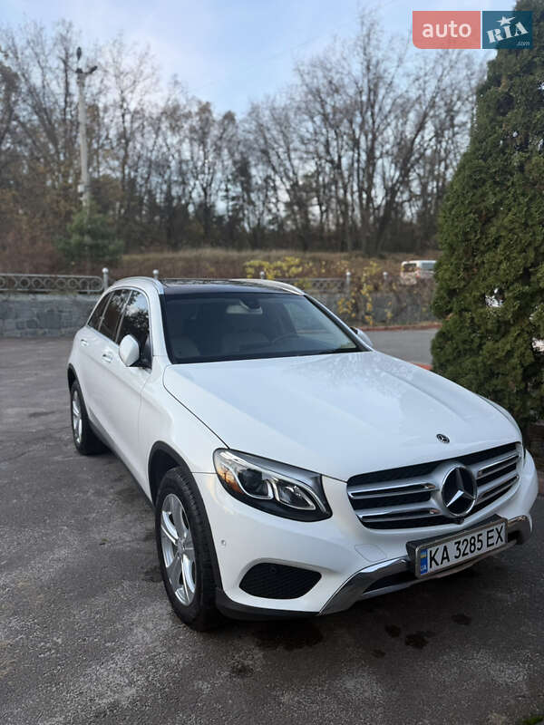 Внедорожник / Кроссовер Mercedes-Benz GLC-Class 2017 в Киеве