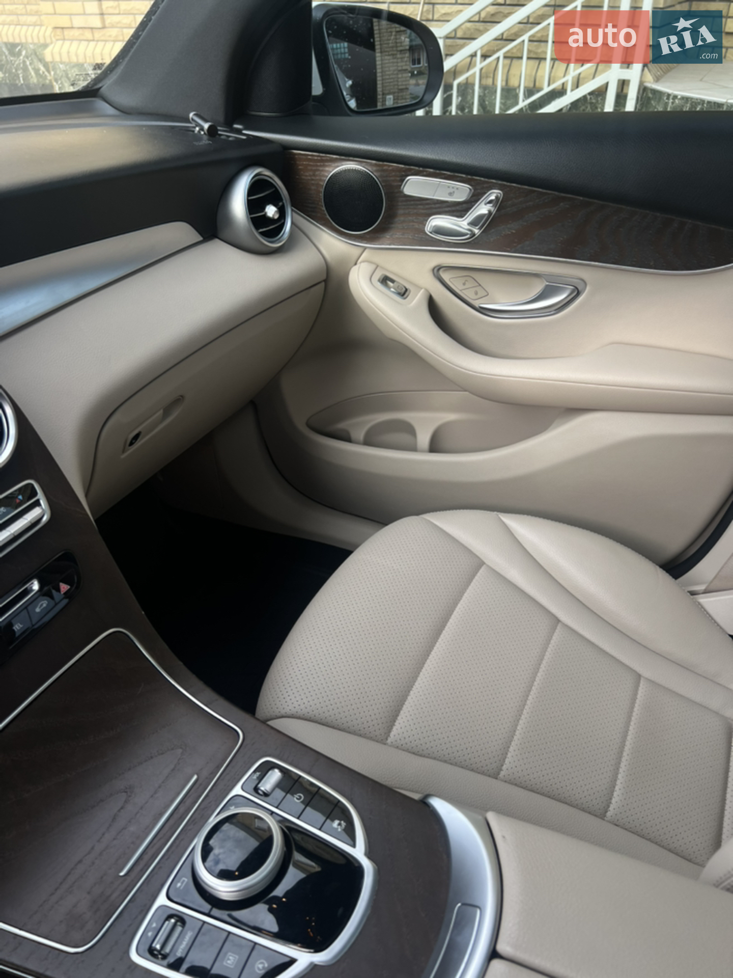 2018 Mercedes-Benz GLC - мініатюра 13