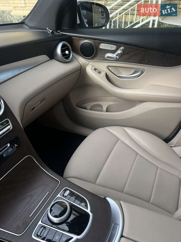 Позашляховик / Кросовер Mercedes-Benz GLC-Class 2018 в Хмельницькому