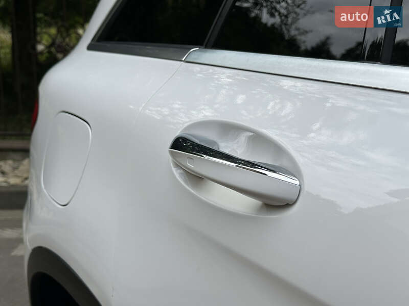 Позашляховик / Кросовер Mercedes-Benz GLC-Class 2018 в Дрогобичі фото 39 Позашляховик / Кросовер Mercedes-Benz GLC-Class 2018 в Дрогобичі