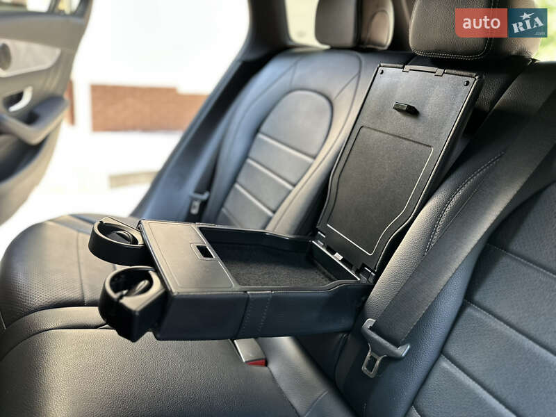 Позашляховик / Кросовер Mercedes-Benz GLC-Class 2018 в Дрогобичі фото 123 Позашляховик / Кросовер Mercedes-Benz GLC-Class 2018 в Дрогобичі