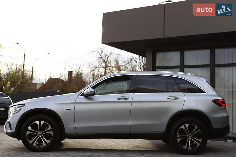 Внедорожник / Кроссовер Mercedes-Benz GLC-Class 2022 в Дрогобыче