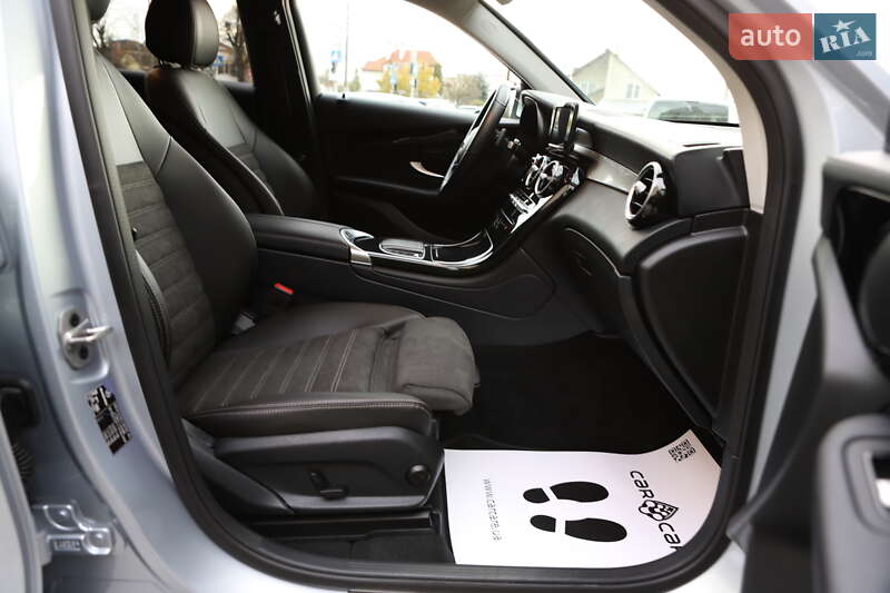 Внедорожник / Кроссовер Mercedes-Benz GLC-Class 2022 в Дрогобыче