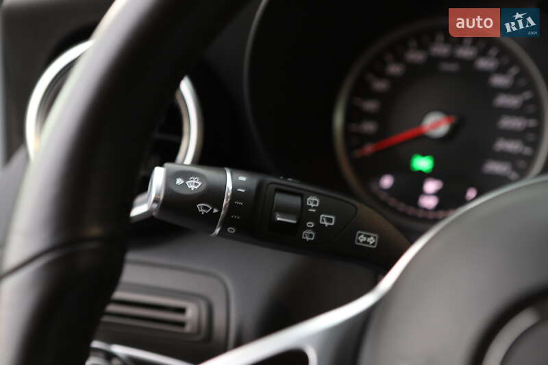 Внедорожник / Кроссовер Mercedes-Benz GLC-Class 2022 в Дрогобыче