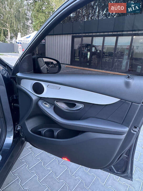 Позашляховик / Кросовер Mercedes-Benz GLC-Class 2016 в Луцьку