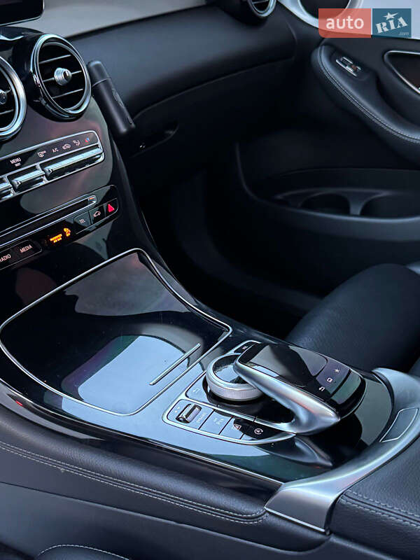 Позашляховик / Кросовер Mercedes-Benz GLC-Class 2016 в Луцьку