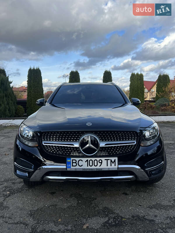 Внедорожник / Кроссовер Mercedes-Benz GLC-Class 2017 в Львове