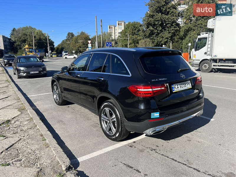 Позашляховик / Кросовер Mercedes-Benz GLC-Class 2018 в Києві