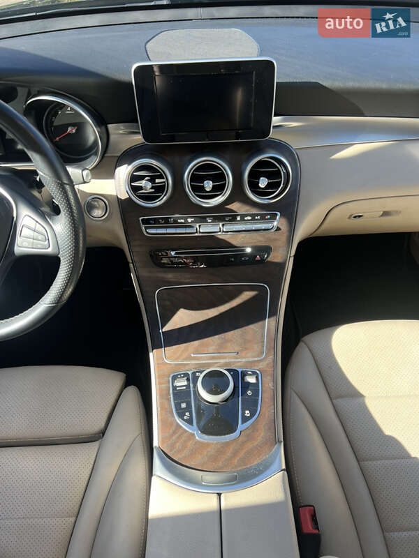 Позашляховик / Кросовер Mercedes-Benz GLC-Class 2018 в Києві