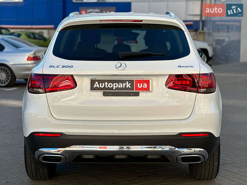 Позашляховик / Кросовер Mercedes-Benz GLC-Class 2021 в Одесі