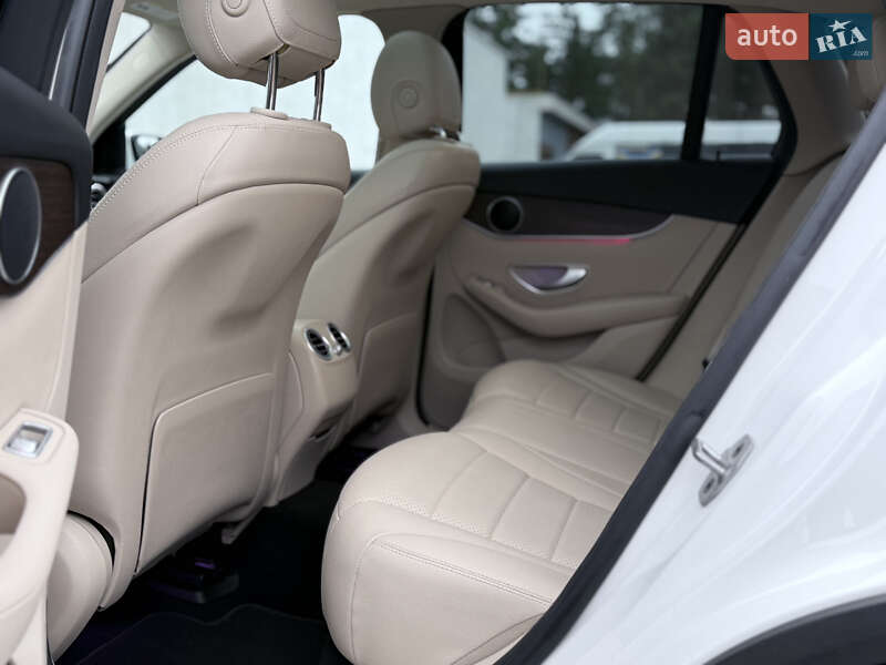 Внедорожник / Кроссовер Mercedes-Benz GLC-Class 2021 в Киеве