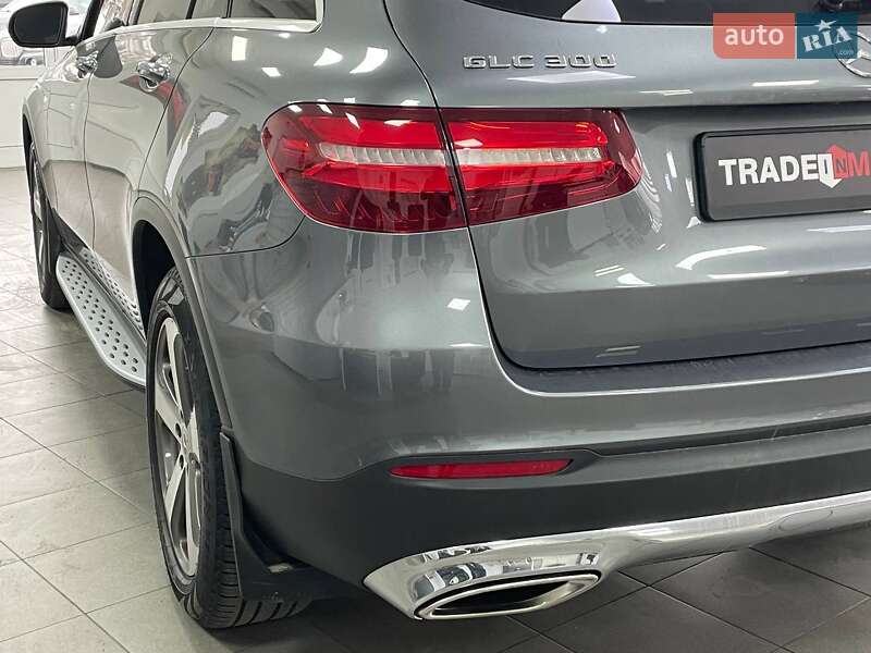 Позашляховик / Кросовер Mercedes-Benz GLC-Class 2019 в Києві фото 12 Позашляховик / Кросовер Mercedes-Benz GLC-Class 2019 в Києві